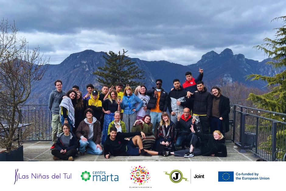 A Find Your Voice Through Creativiry ifjúsági csereprogram fiatal résztvevői